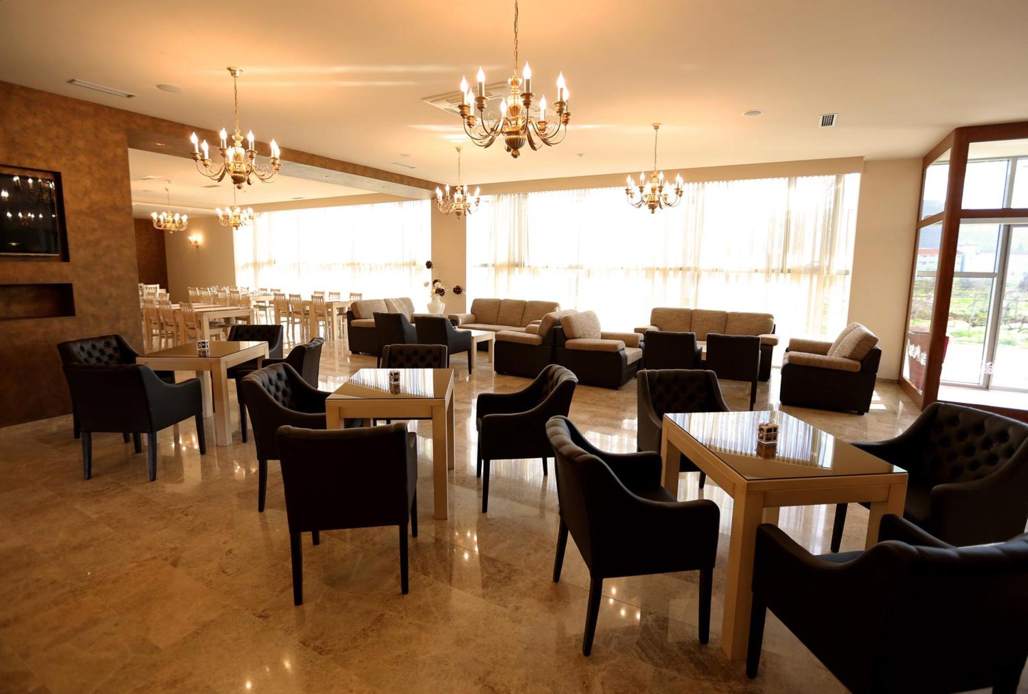 Hotel Quercus Međugorje Buitenkant foto