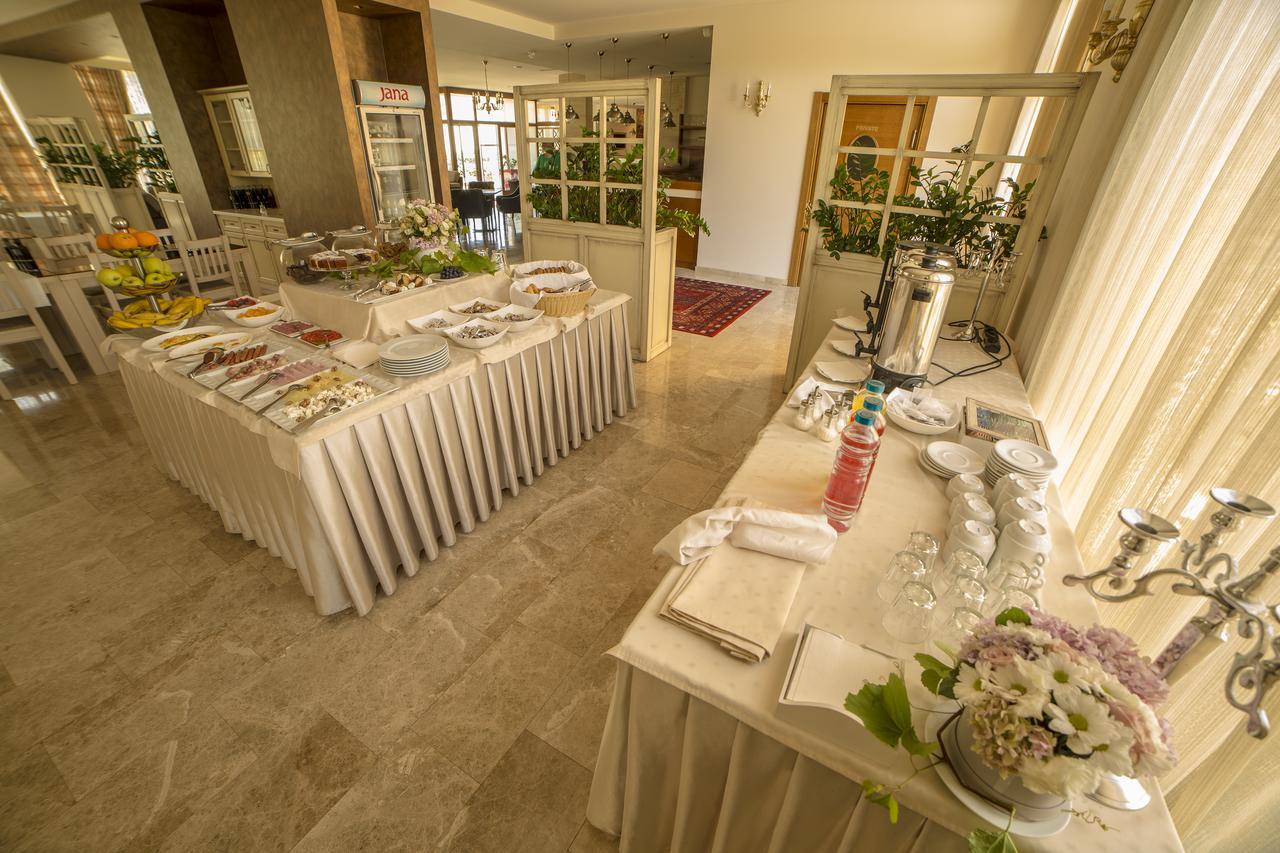 Hotel Quercus Međugorje Buitenkant foto