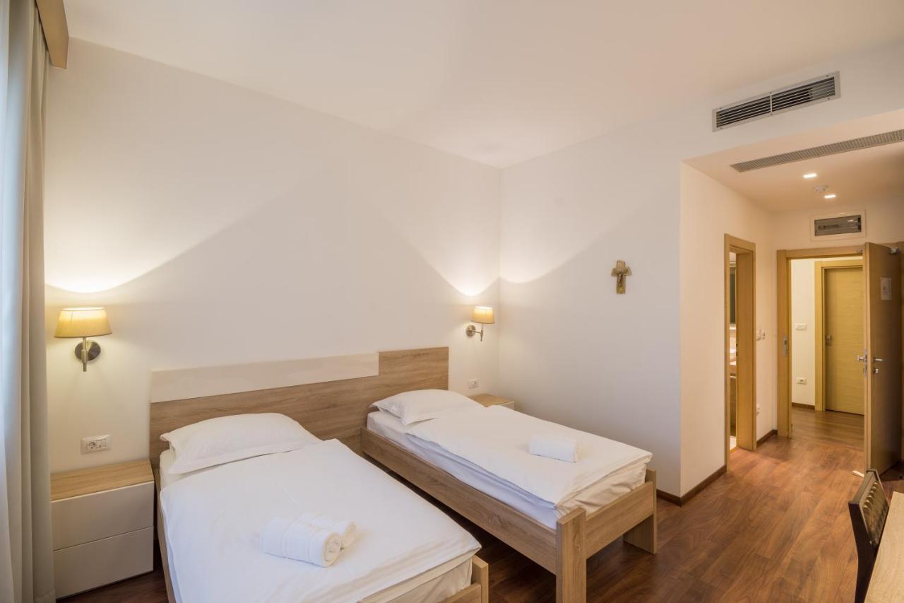 Hotel Quercus Međugorje Buitenkant foto